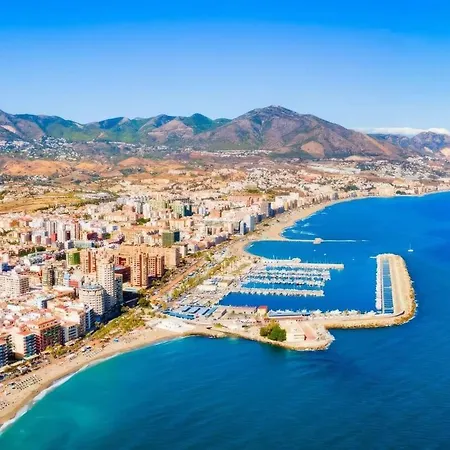 Luxury With Cinemaroom 600 Mtr From The Fuengirola