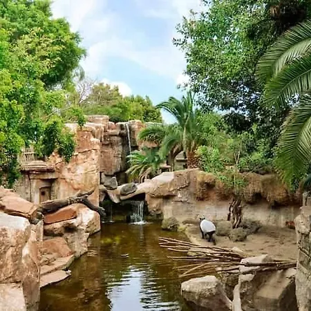 Luxury With Cinemaroom 600 Mtr From The Appartement *